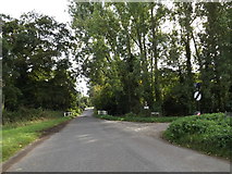 TM1485 : Common Road, Gissing by Geographer