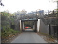 Metropolitan Line going over Berry Lane