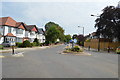 Roundabout, Woodside Avenue