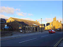 SE0237 : Reliant Robin on North Street, Haworth by Gary Rogers