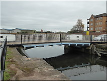 ST2937 : Lifting bridge - Bridgwater by Chris Allen