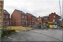 SE2821 : New housing development on Dewsbury Road by Bill Boaden