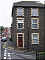 Corner house - Vaynor Street