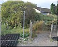 Footpath level crossing