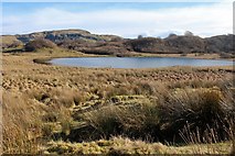 NM7615 : Ballachuan Loch by Alan Reid