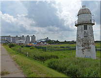TA1818 : South Killingholme Lighthouse by Mat Fascione