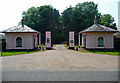 Lodges and gates near Carleton Forehoe