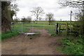 Footpath to Harrold