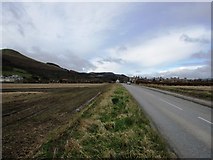 NO2507 : B936 road, Falkland by Bill Kasman