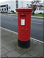 George V postbox on Edgware Road, London NW9