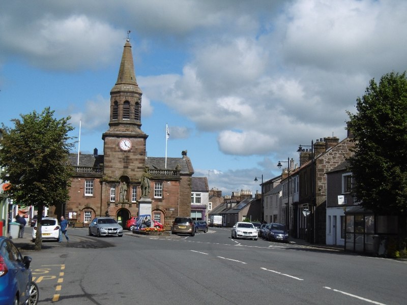 High Street, Lochmaben © Richard Webb :: Geograph Britain and Ireland