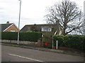 Footpath in Douglas Avenue