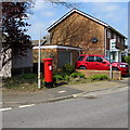 Beaumaris Drive pillarbox and bus stop, Llanyravon, Cwmbran