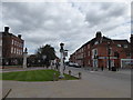 Approaching the junction of High and Queen Street