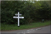 TQ5022 : Etchingwood Lane crossroads by Robert Eva