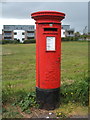 Elizabeth II postbox on Beach Road, Dovercourt