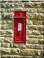 SE7364 : Victorian Postbox at Crambe by Jonathan Thacker