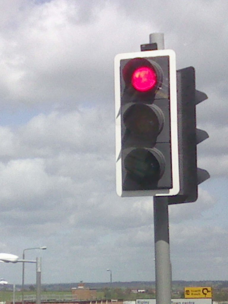 uk-red-traffic-light-gary-geograph-britain-and-ireland