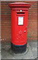 George V postbox on Hythe Hill