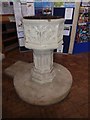 St Mary the Virgin, Mortlake: font