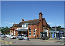 TL2132 : Letchworth Garden City Railway Station by JThomas