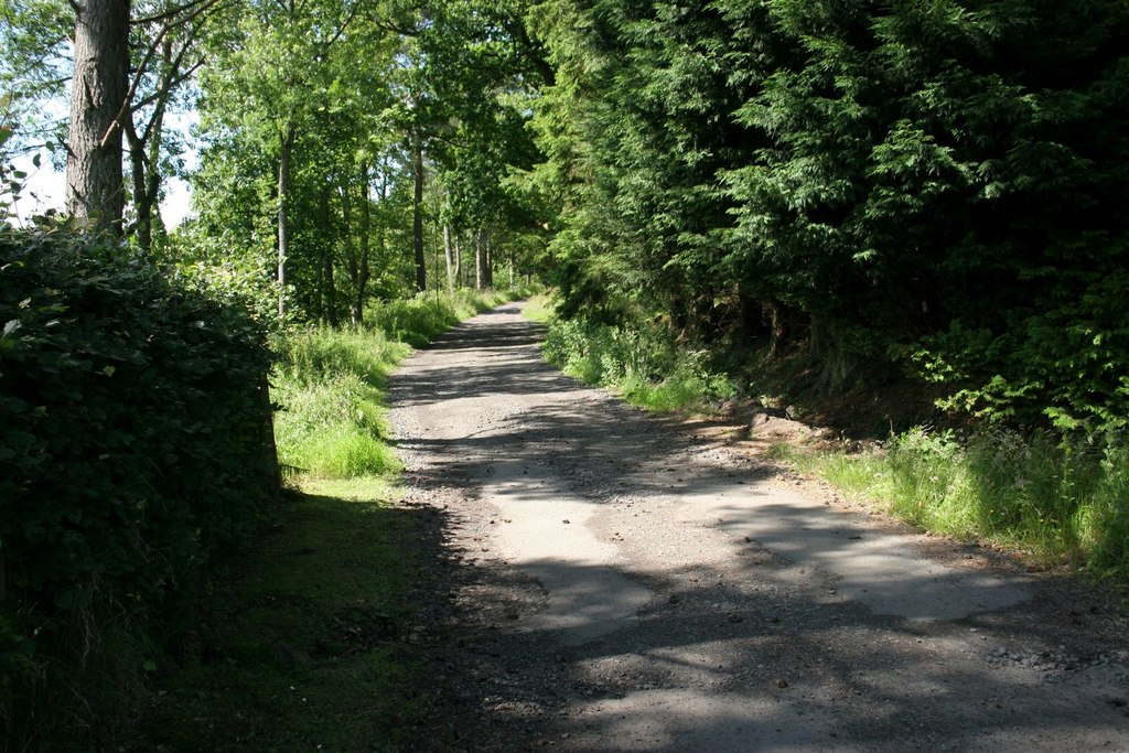 Start of the unmetalled road © Richard Sutcliffe :: Geograph Britain ...