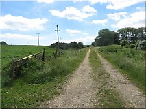 TA2269 : Farm track, Beacon Farm, Flamborough by Graham Robson