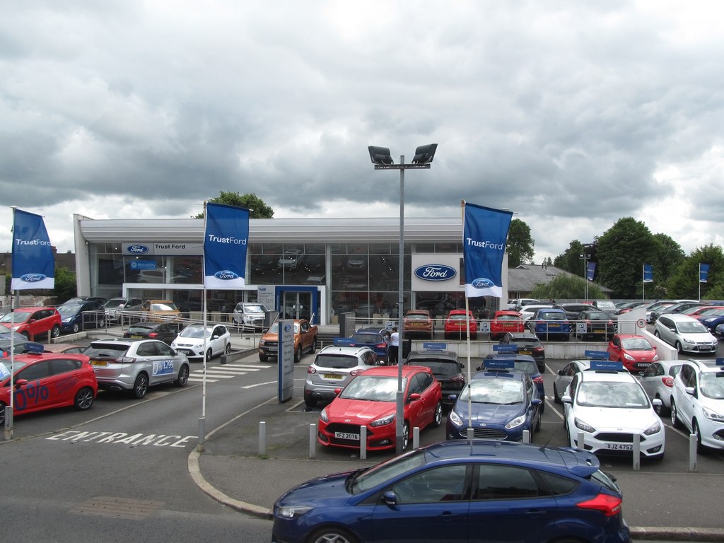 Trust Ford's Showroom on Upper... © Eric Jones :: Geograph Ireland