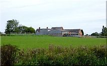 SJ5747 : Farm and pasture south-east of Gauntons Bank, Cheshire by Roger  D Kidd