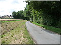 Mellis Road entering Gislingham