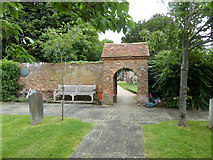 SU9193 : Churchyard archway, Penn by Robin Webster