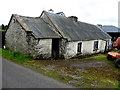 Derelict cottage, Bomackatall Upper