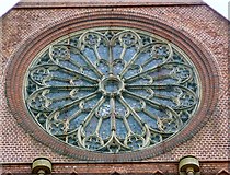 SJ8696 :  St Benedict's Rose Window by Gerald England