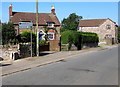 Directions and distances sign, Clanna Road, Alvington