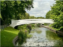 SJ9122 : River Sow passing through Victoria Park by Alan Murray-Rust