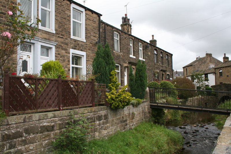 Earby: 71 to 83 Water Street © Dr Neil Clifton :: Geograph Britain and ...