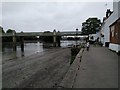 Thames path, looking west