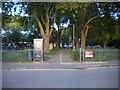 Footpath through Ducketts Common, Hornsey