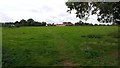 TL3371 : Public footpath to Manor Farm by Peter Mackenzie