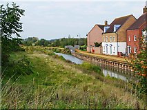 SU1482 : Wilts & Berks Canal adjacent to Scorhill Lane, East Wichel, Wichelstowe, Swindon by P L Chadwick