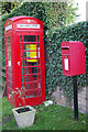 Defibrillator and post box, Morton