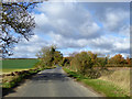 Road north from A505 at Slip End