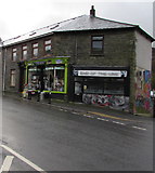 SS9398 : End of the Line, 178 Bute Street, Treherbert by Jaggery