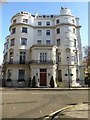 Building between Gloucester Square and Hyde Park Square