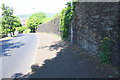 Stone wall on Carr Lane