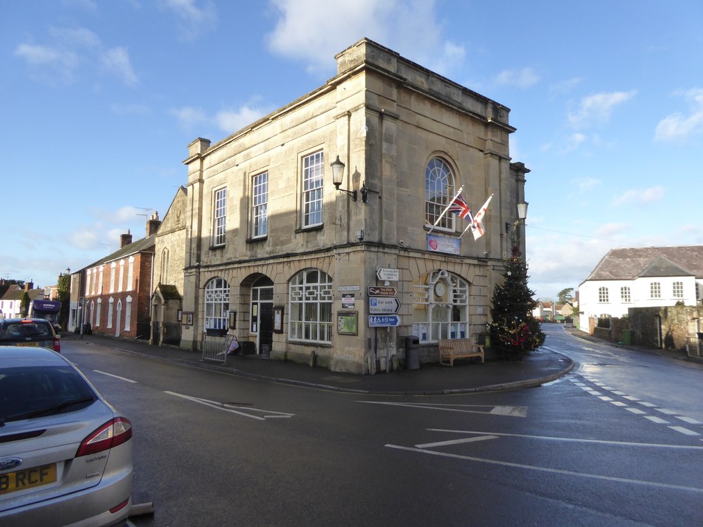 Berkeley Town Hall © David Smith :: Geograph Britain and Ireland