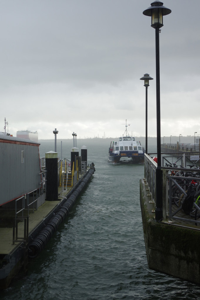 Hythe Ferry © Stephen McKay :: Geograph Britain And Ireland