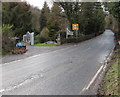 SJ3056 : Ffrwd Road away from Cefn-y-bedd, Flintshire by Jaggery