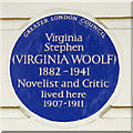 Blue plaque re Virginia Woolf, 29 Fitzroy Square, W1