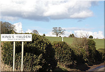 TL1523 : King's Walden Village Name sign on Church Road by Geographer